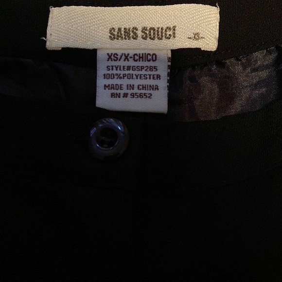 Sans Souci Black Shorts with pockets Size XS/X - Picture 3 of 6